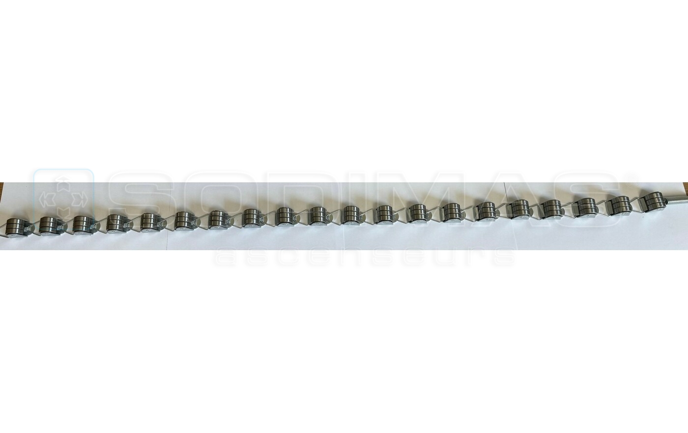 Chaine de crosse main courante 20 galets -entraxe 56 mm entre 2 galets - compatible