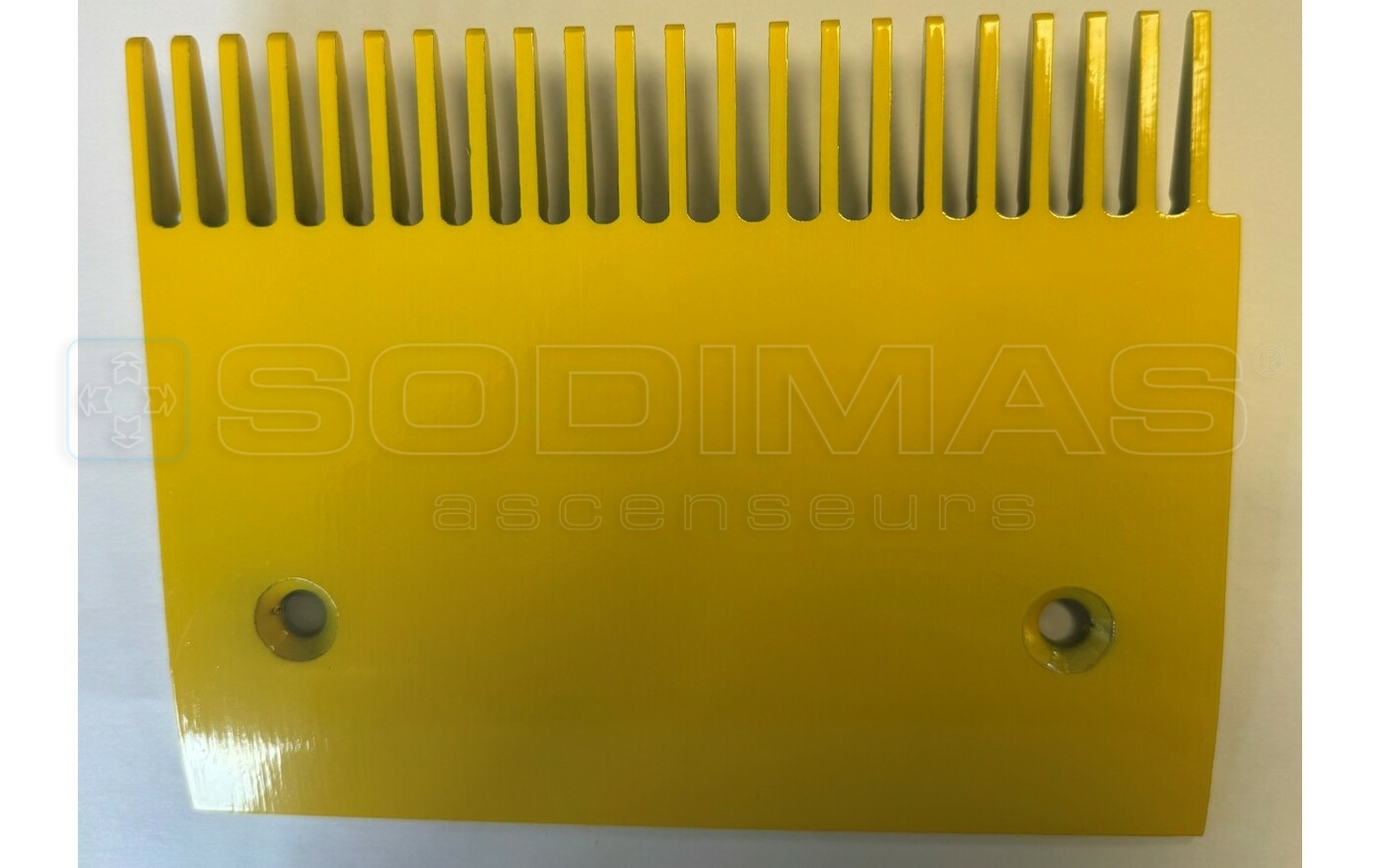 Peigne jaune 154,3 x 199,5 mm - compatible pour trottoir roulant RSE/RST/RSS - (plateaux courts de 133 mm)